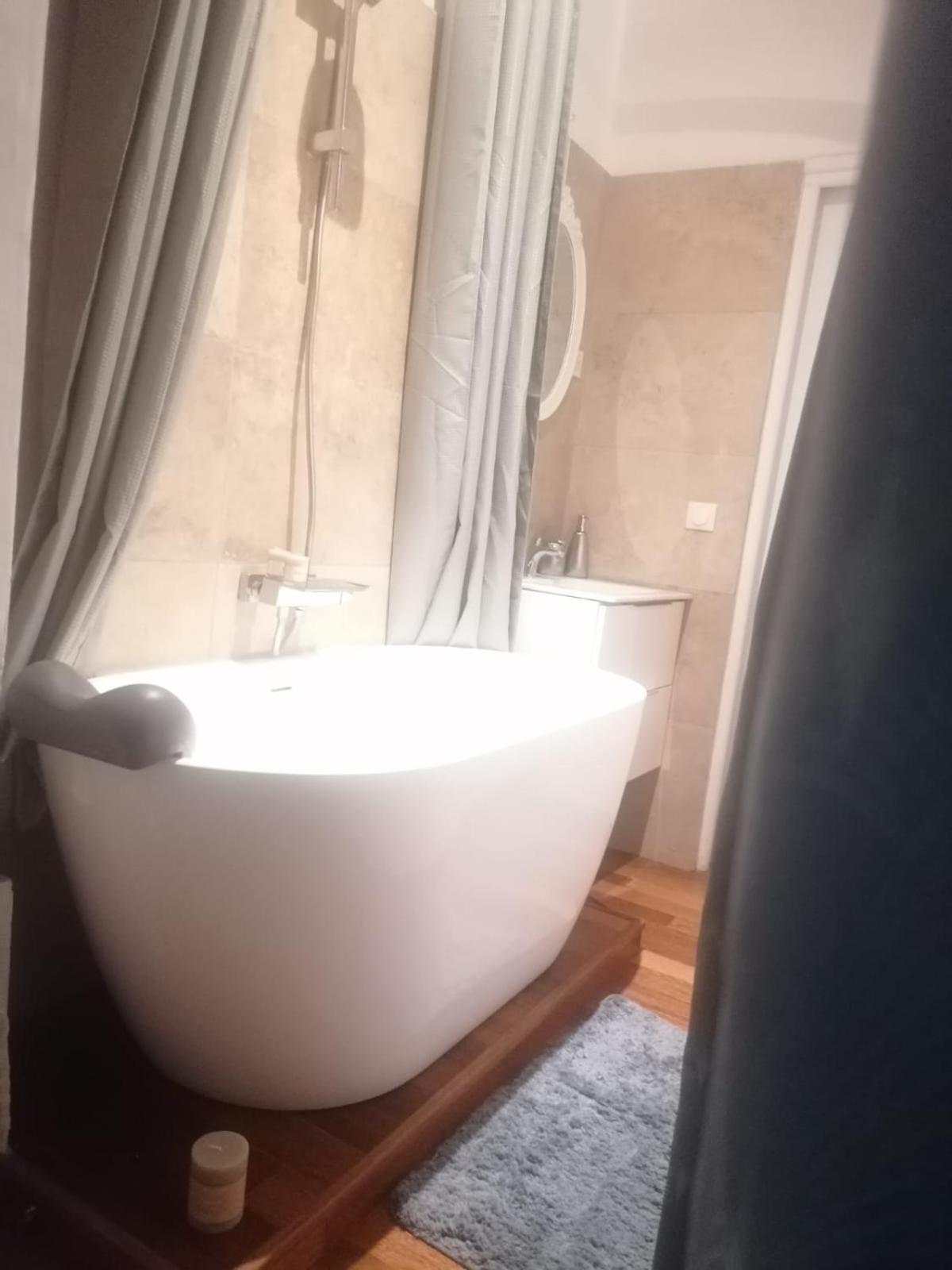 Coeur De Paris Montorgueil - Heart Of Paris - Charming Super Central Apartment For Your Ideal Parisian Days Екстериор снимка